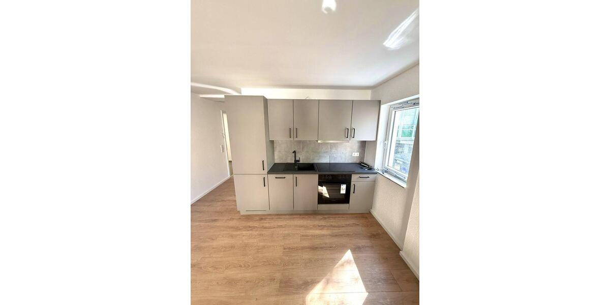 Etagenwohnung Krefeld - 1 Zimmer, 35 m&sup2;, 525&euro; | Angebot:26632425