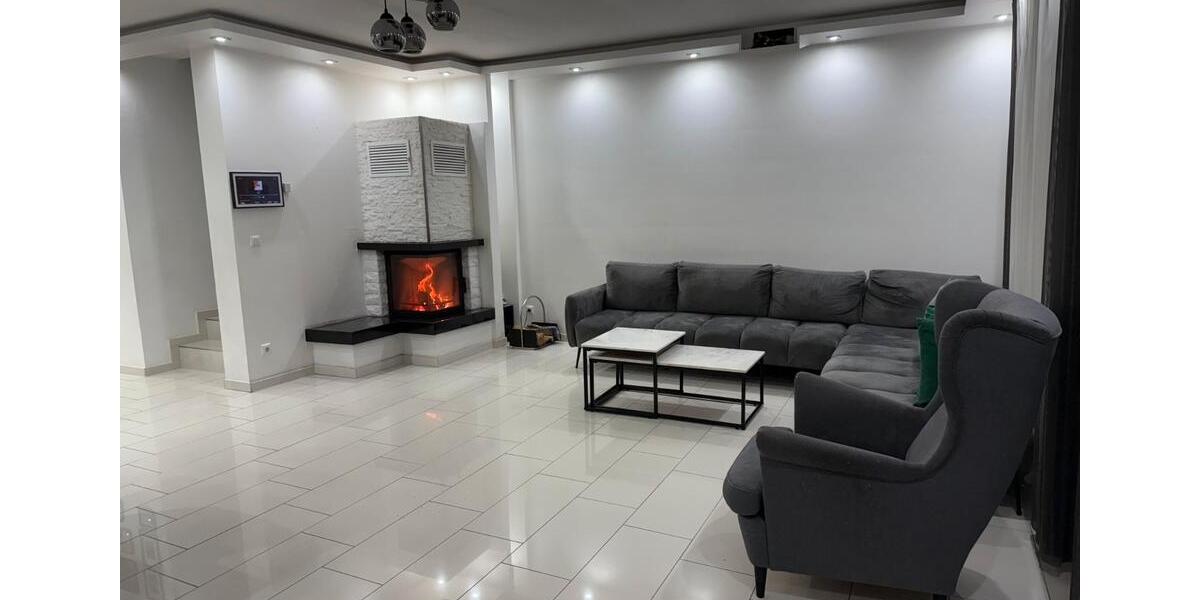 Einfamilienhaus Duisburg Hochheide - 4.5 Zimmer, 120 m&sup2;, 599.999&euro; | Angebot:26660176