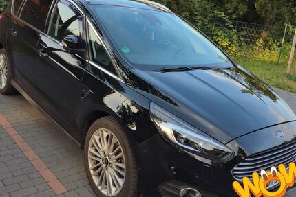Ford S-Max 120.000 km 15.900 &euro; Duisburg 47167