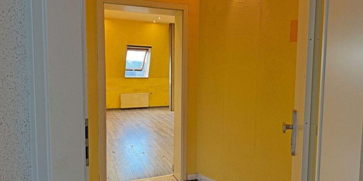 Etagenwohnung Wesel Schepersfeld - 3 Zimmer, 96 m&sup2;, 129.900&euro; | Angebot:25799164