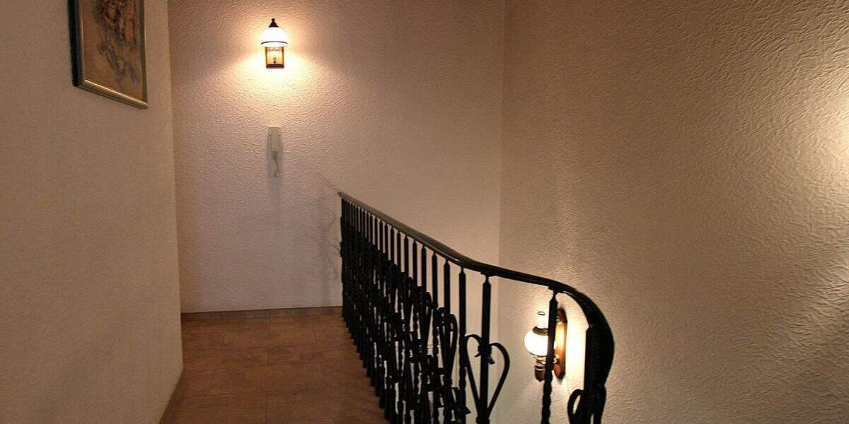 Reihenmittelhaus Gladbeck Zweckel - 6 Zimmer, 150 m&sup2;, 385.000&euro; | Angebot:25683226