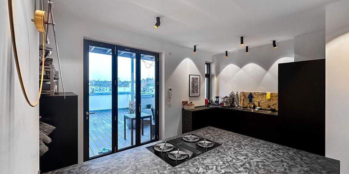 Terrassenwohnung Düsseldorf Friedrichstadt - 3 Zimmer, 130 m&sup2;, 2.470&euro; | Angebot:25683369