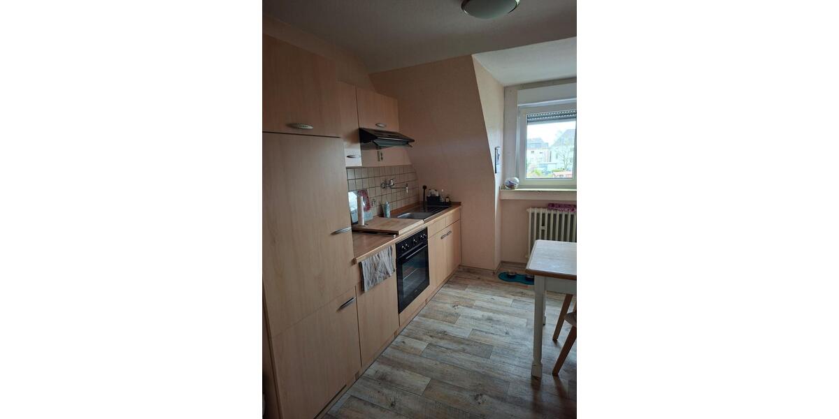 Etagenwohnung Dinslaken Lohberg - 2.5 Zimmer, 49 m&sup2;, 420&euro; | Angebot:25333240