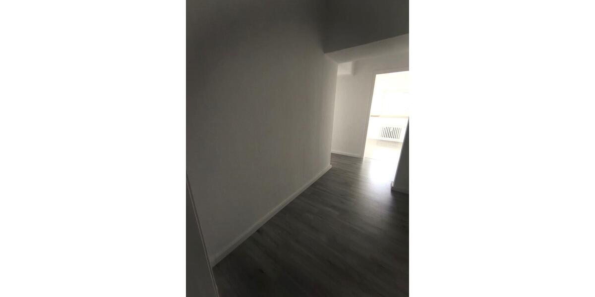 Etagenwohnung Wesel - 3 Zimmer, 84 m&sup2;, 820&euro; | Angebot:25961257