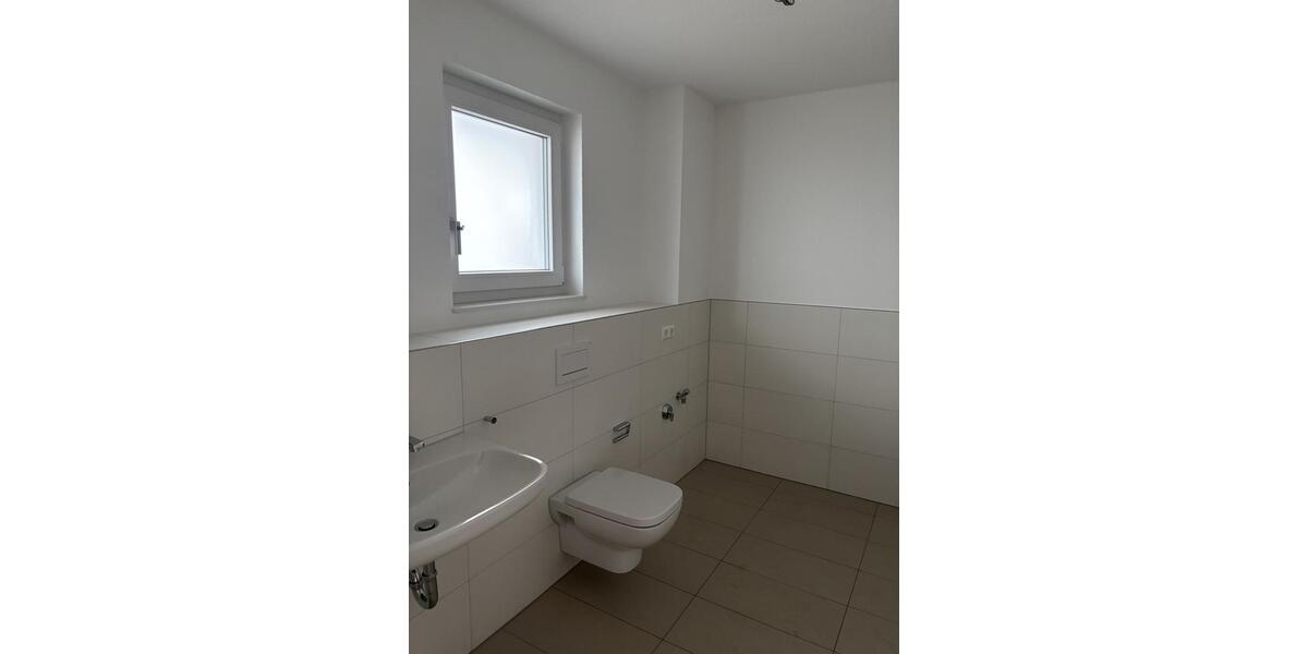 Erdgeschoßwohnung Duisburg Walsum - 2 Zimmer, 68 m&sup2;, 819&euro; | Angebot:25956789