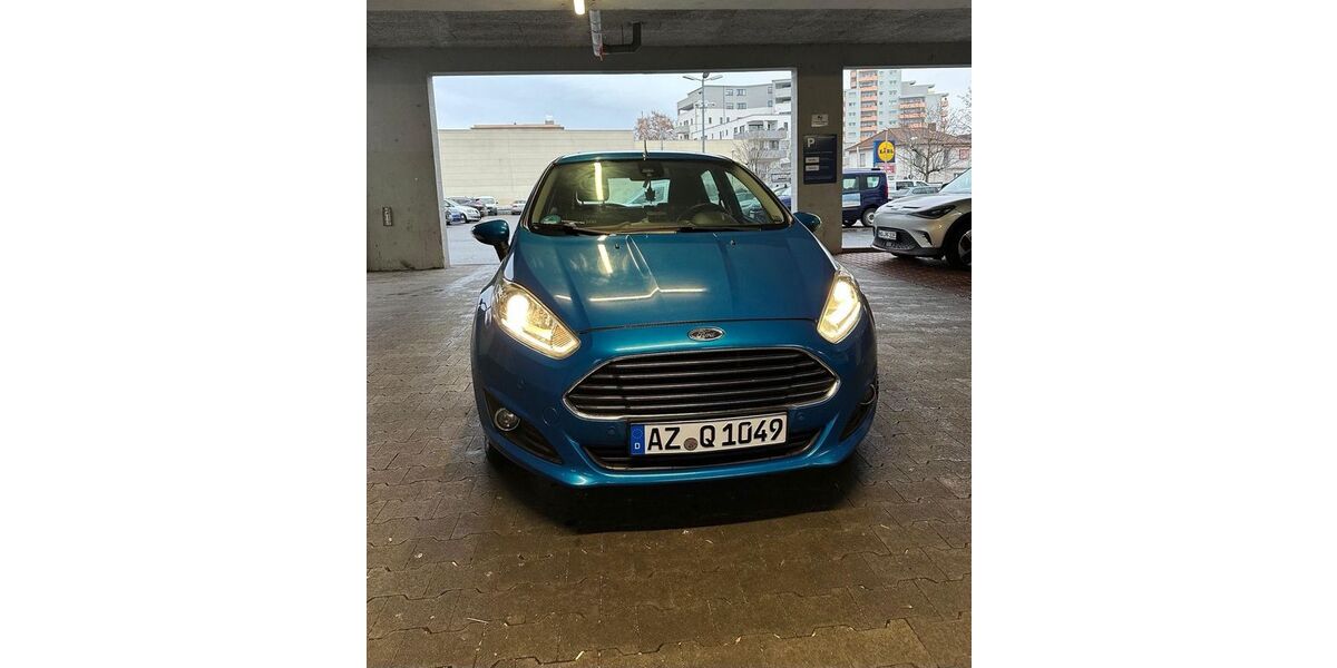 Ford Fiesta 218.000 km 3.900 &euro; Düsseldorf 40599