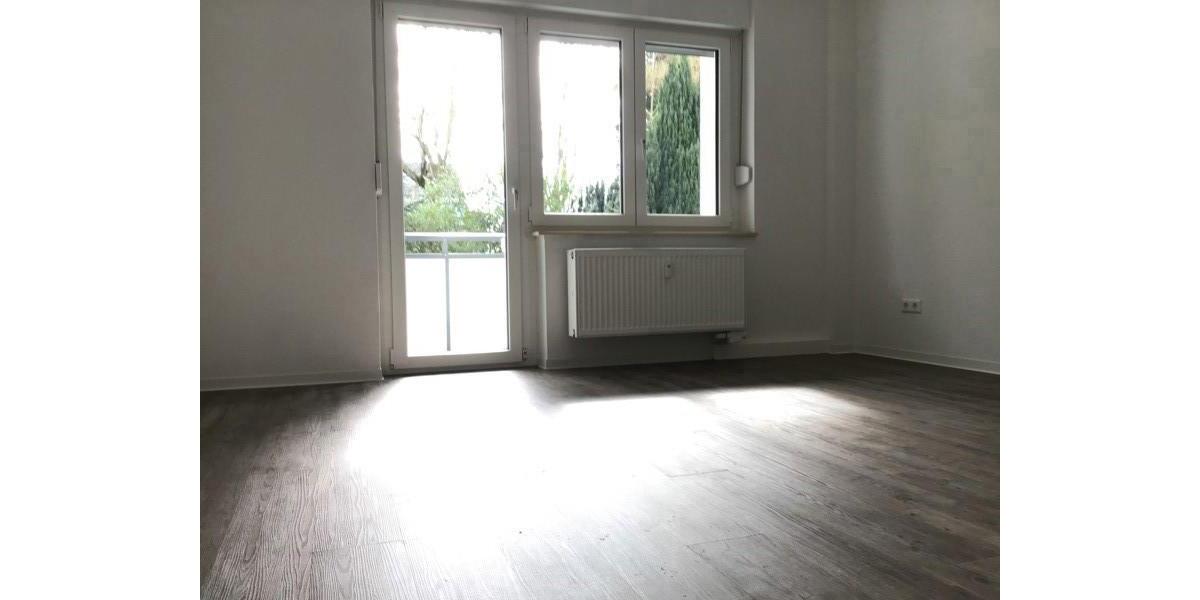 Erdgeschoßwohnung Essen Huttrop - 2 Zimmer, 61 m&sup2;, 667&euro; | Angebot:25356232