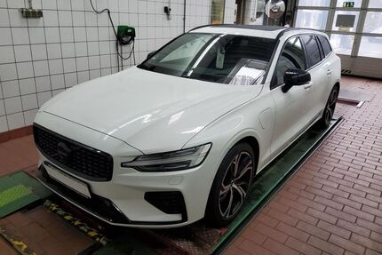 Volvo V60 42.355 km 39.950 &euro; Essen-Kray 45309