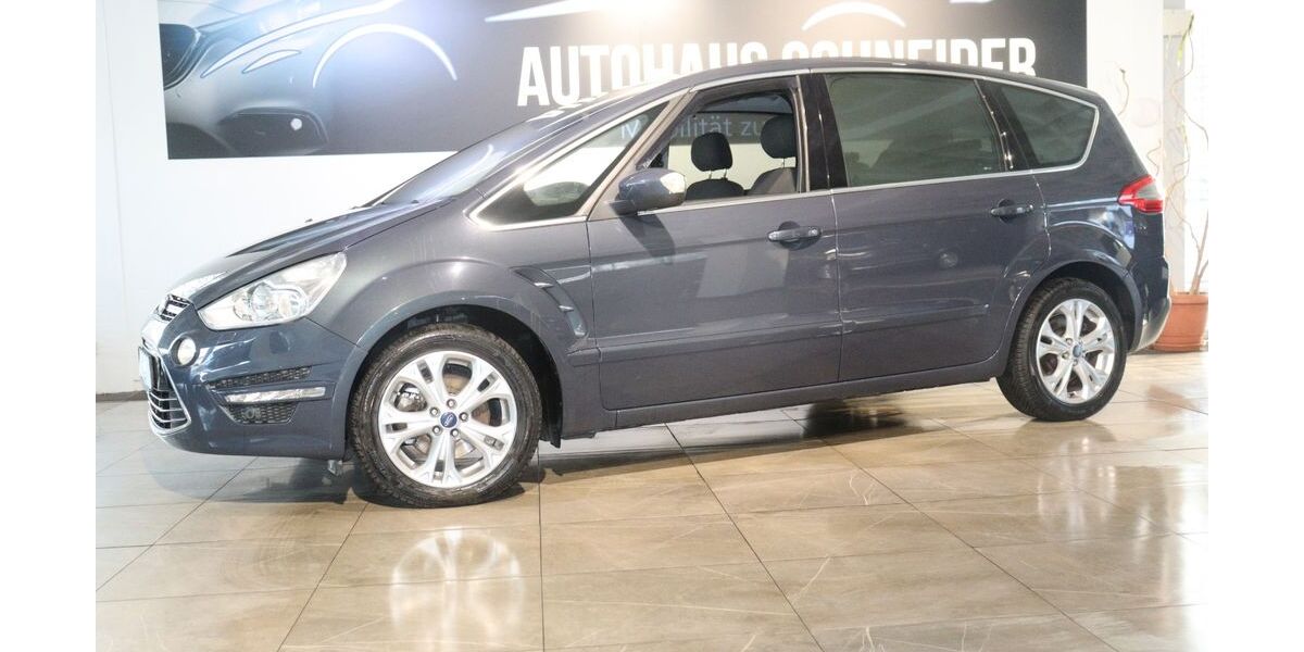 Ford S-Max 151.643 km 7.700 &euro; Ratingen 40880
