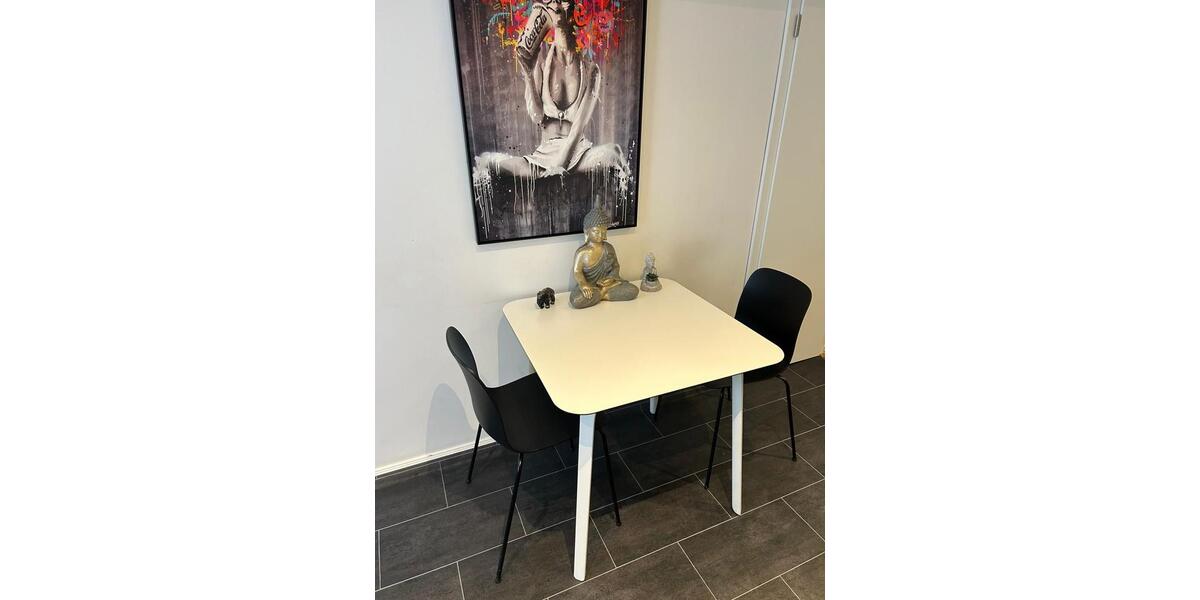 Etagenwohnung Düsseldorf Stadtbezirk 3 - 1 Zimmer, 60 m&sup2;, 1.450&euro; | Angebot:25656487