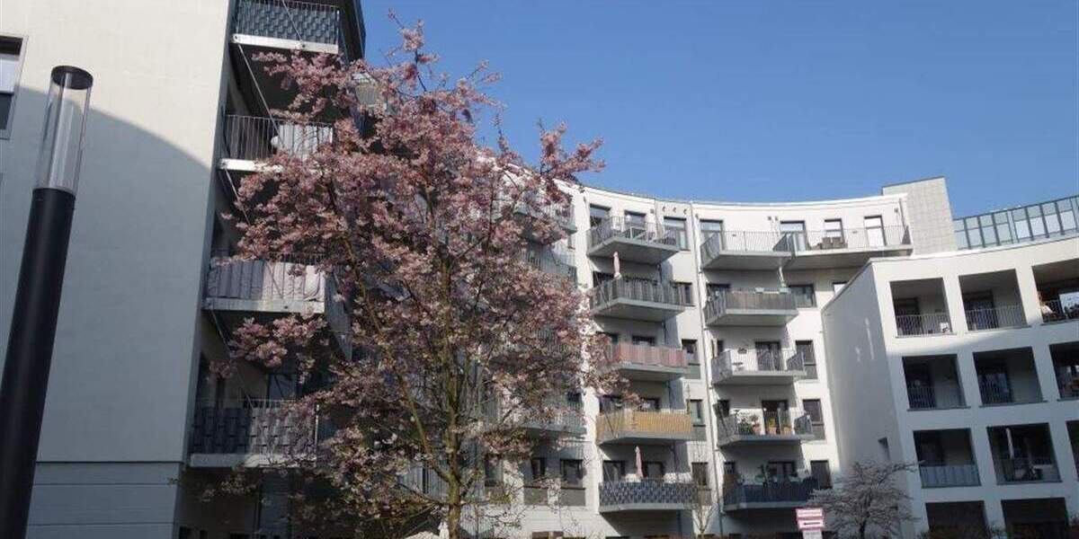 Etagenwohnung Düsseldorf Flingern Nord - 3 Zimmer, 95 m&sup2;, 1.575&euro; | Angebot:25851552