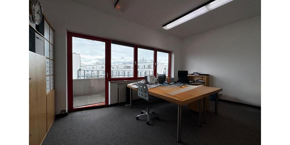 Gewerbeobjekt Düsseldorf Stadtbezirk 5 - 2.158&euro; | Angebot:25978400