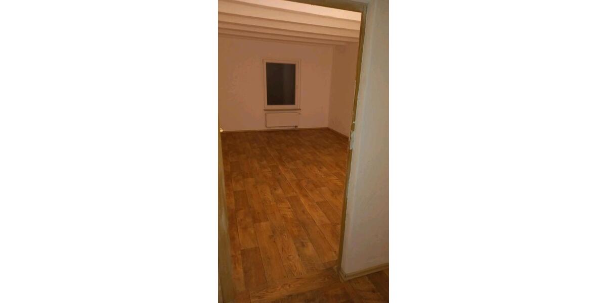 Etagenwohnung Kamp-Lintfort Lintfort - 2.5 Zimmer, 91 m&sup2;, 1.000&euro; | Angebot:26494627