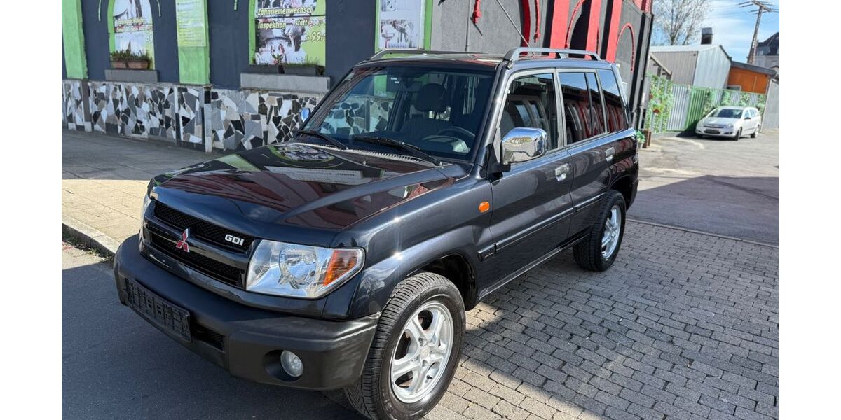 Mitsubishi Pajero 69.000 km 9.990 &euro; Essen 45143