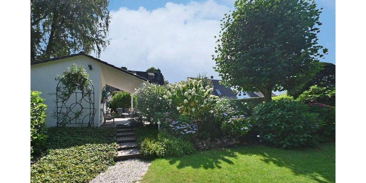 Einfamilienhaus Essen Werden - 6 Zimmer, 242 m&sup2;, 1.350.000&euro; | Angebot:25663253