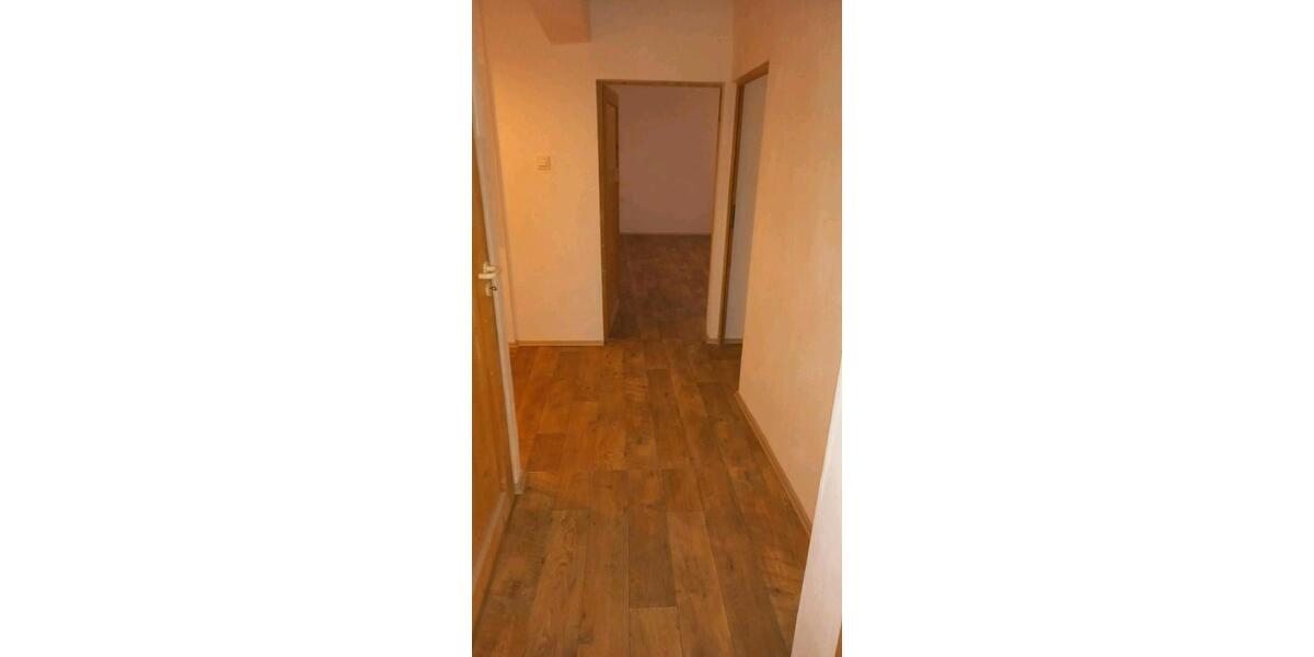 Etagenwohnung Kamp-Lintfort Lintfort - 2.5 Zimmer, 91 m&sup2;, 1.000&euro; | Angebot:26494627