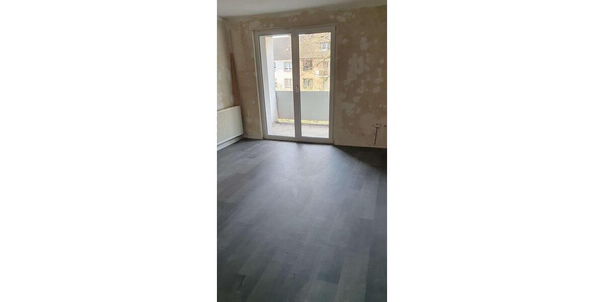 Etagenwohnung Dinslaken - 4 Zimmer, 90 m&sup2;, 712&euro; | Angebot:25805460