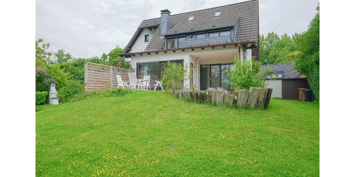 Einfamilienhaus Ratingen Lintorf - 3 Zimmer, 120 m&sup2;, 1.700&euro; | Angebot:26680327