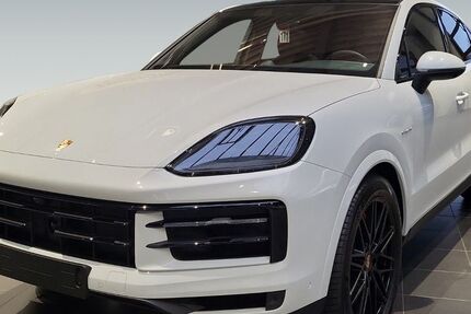 Porsche Cayenne 9.900 km 139.500 &euro; Willich 47877