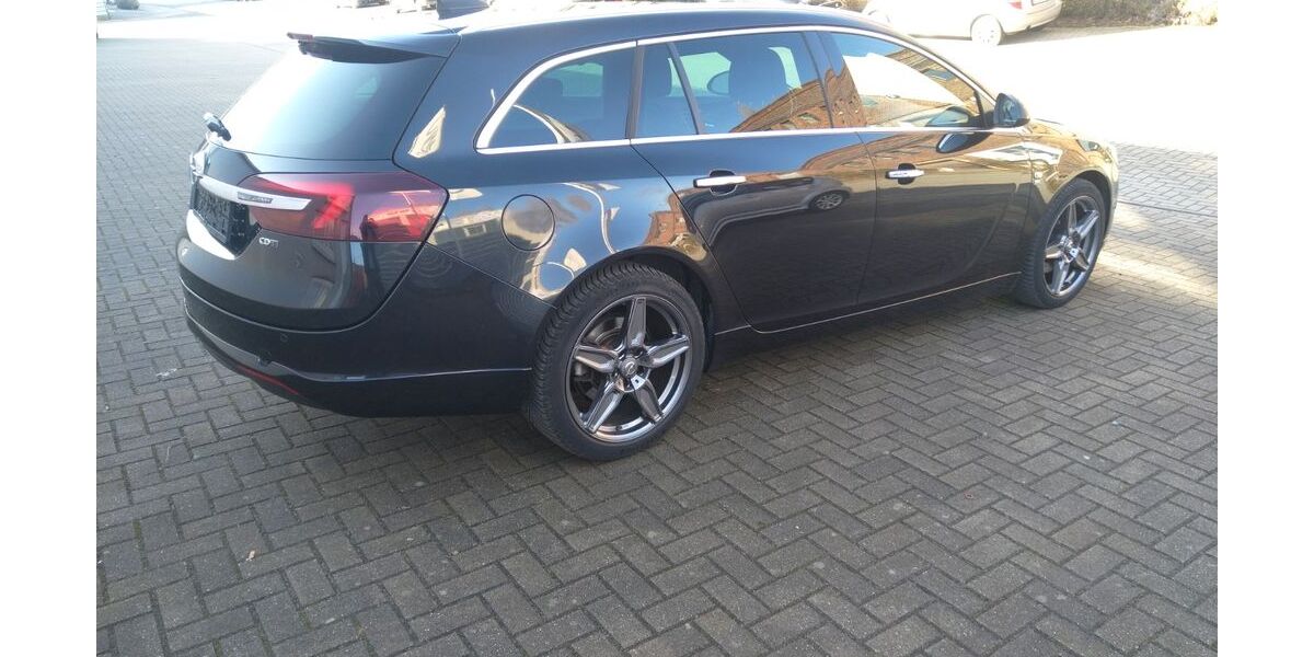 Opel Insignia 267.000 km 6.900 &euro; Essen 45138