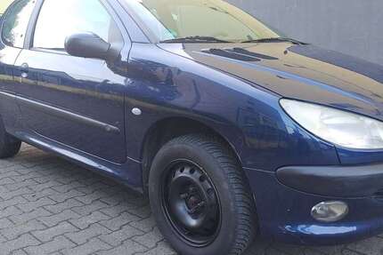 Peugeot 206 123.500 km 2.499 &euro; Essen 45326