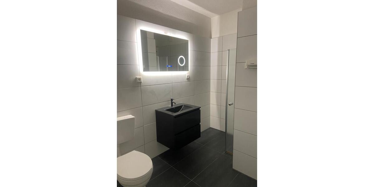 Etagenwohnung Dinslaken Lohberg - 2 Zimmer, 90 m&sup2;, 1.178&euro; | Angebot:25616604