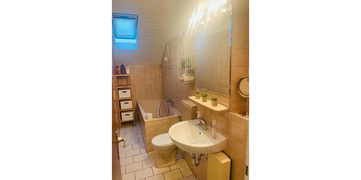 Etagenwohnung Düsseldorf Stadtbezirk 3 - 2 Zimmer, 60 m&sup2;, 1.100&euro; | Angebot:25474576