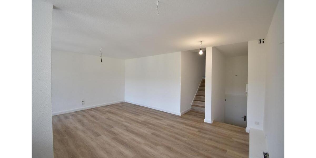 Etagenwohnung Krefeld Benrad - 2 Zimmer, 64 m&sup2;, 670&euro; | Angebot:20750298