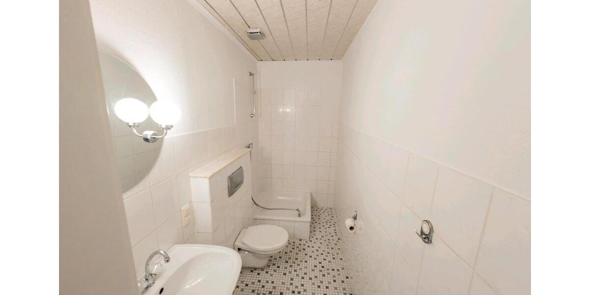 Etagenwohnung Duisburg Beeck - 3 Zimmer, 43 m&sup2;, 410&euro; | Angebot:25309722