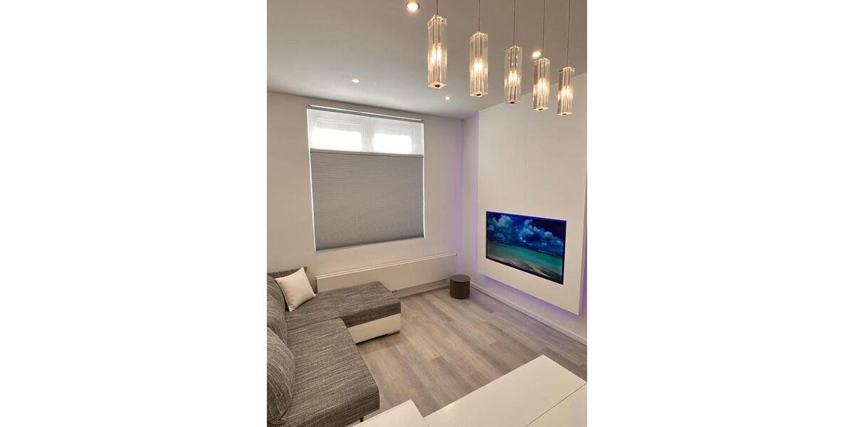Etagenwohnung Düsseldorf Oberbilk - 2 Zimmer, 36 m&sup2;, 820&euro; | Angebot:26614532