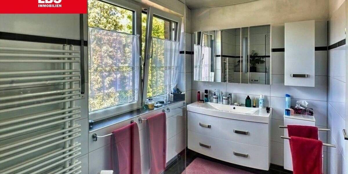 Reihenendhaus Hünxe Drevenack - 4 Zimmer, 138 m&sup2;, 375.000&euro; | Angebot:26037114