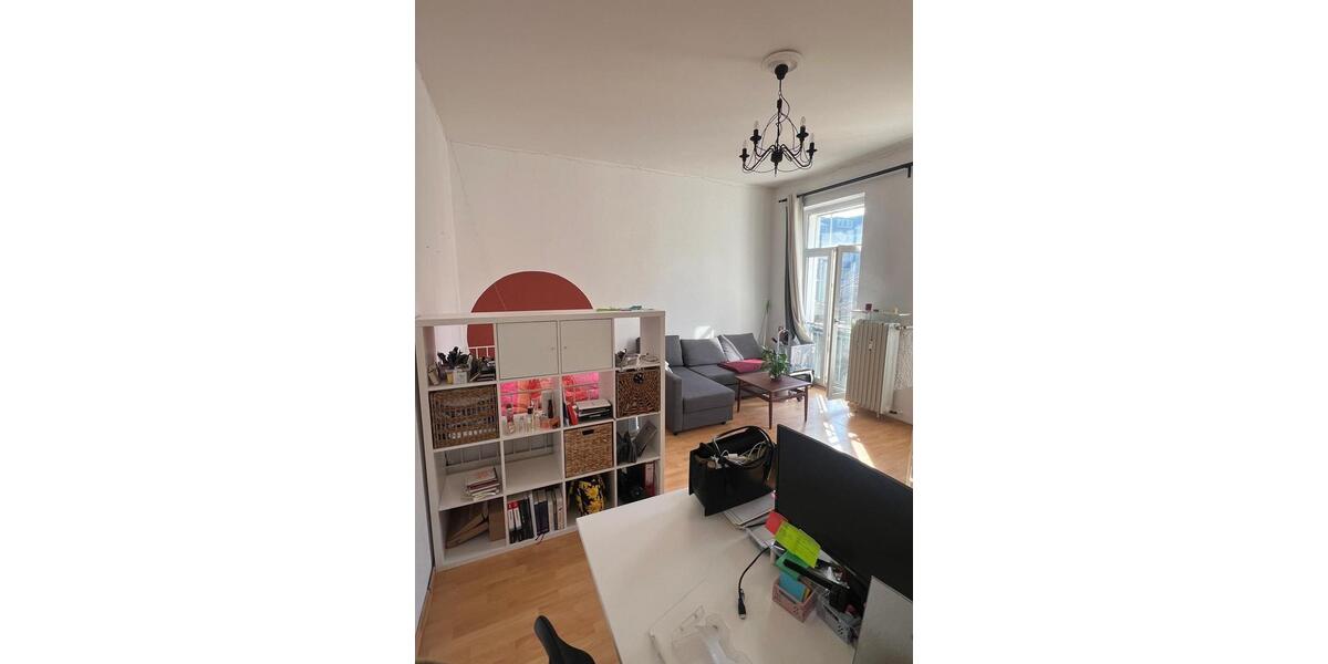 Etagenwohnung Düsseldorf Stadtbezirk 3 - 1 Zimmer, 36 m&sup2;, 535&euro; | Angebot:25843085