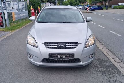 Kia ceed / Ceed 204.893 km 1.999 &euro; Düsseldorf 40549