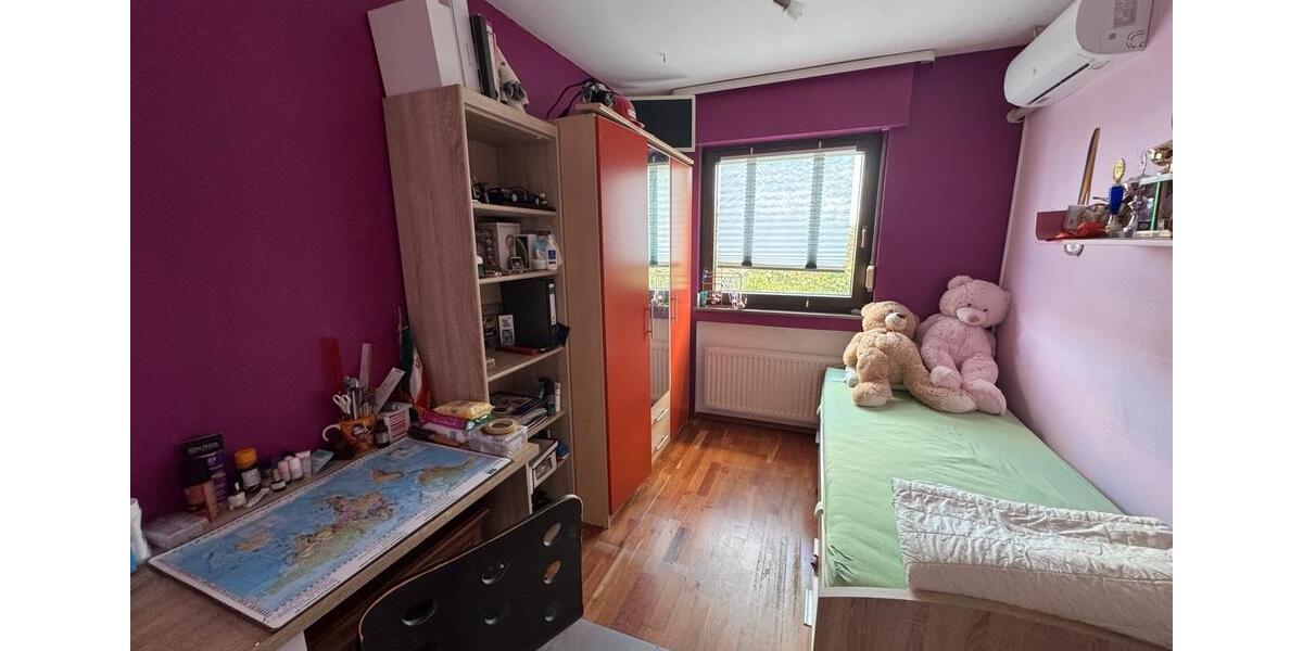 Einfamilienhaus Willich - 5 Zimmer, 430 m&sup2;, 1.900&euro; | Angebot:26645782