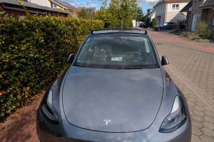 Tesla Model Y 33.260 km 38.750 &euro; Moers 47443