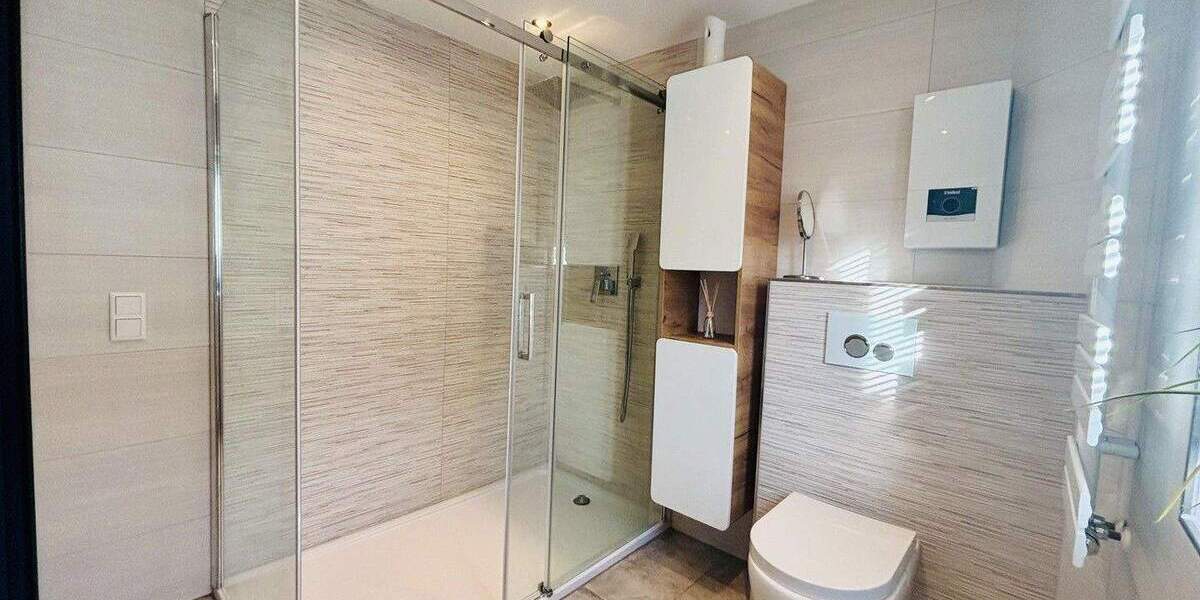 Reihenmittelhaus Krefeld Hüls - 4 Zimmer, 136 m&sup2;, 486.000&euro; | Angebot:25654258