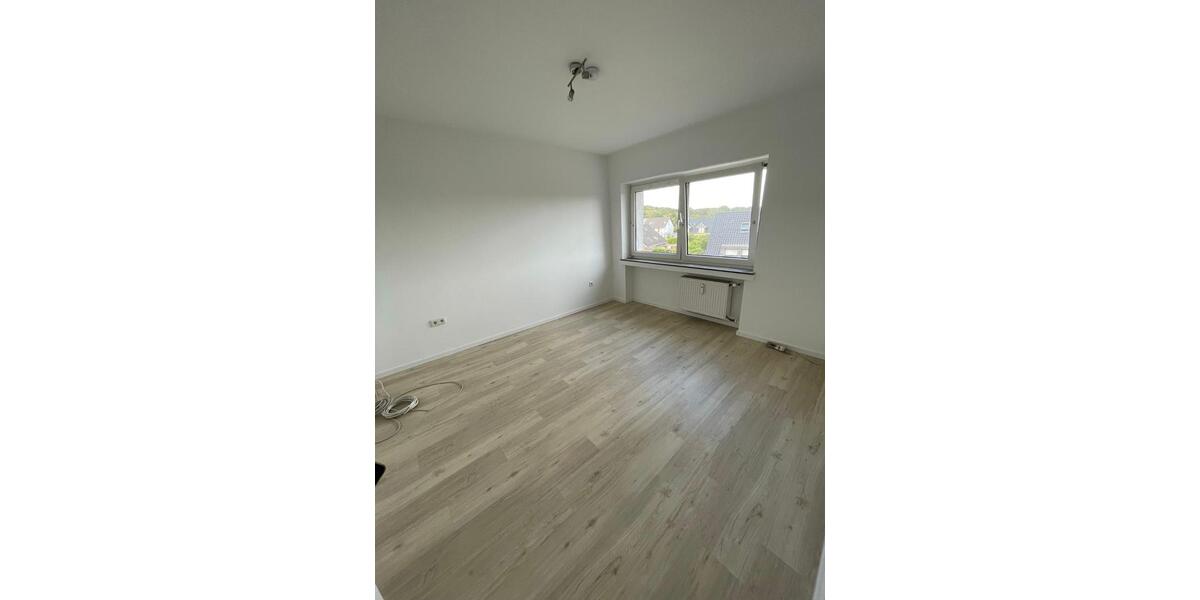 Etagenwohnung Krefeld Benrad - 4 Zimmer, 82 m&sup2;, 795&euro; | Angebot:26614585