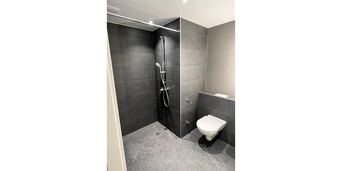 Etagenwohnung Düsseldorf Derendorf - 1 Zimmer, 25 m&sup2;, 895&euro; | Angebot:25302003