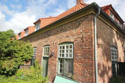 Haus Wesel Bislich - 5 Zimmer, 155 m&sup2;, 128.000&euro; | Angebot:26554264