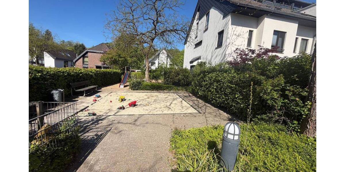 Reihenmittelhaus Ratingen Zentrum - 1 Zimmer, 107 m&sup2;, 469.000&euro; | Angebot:26741884