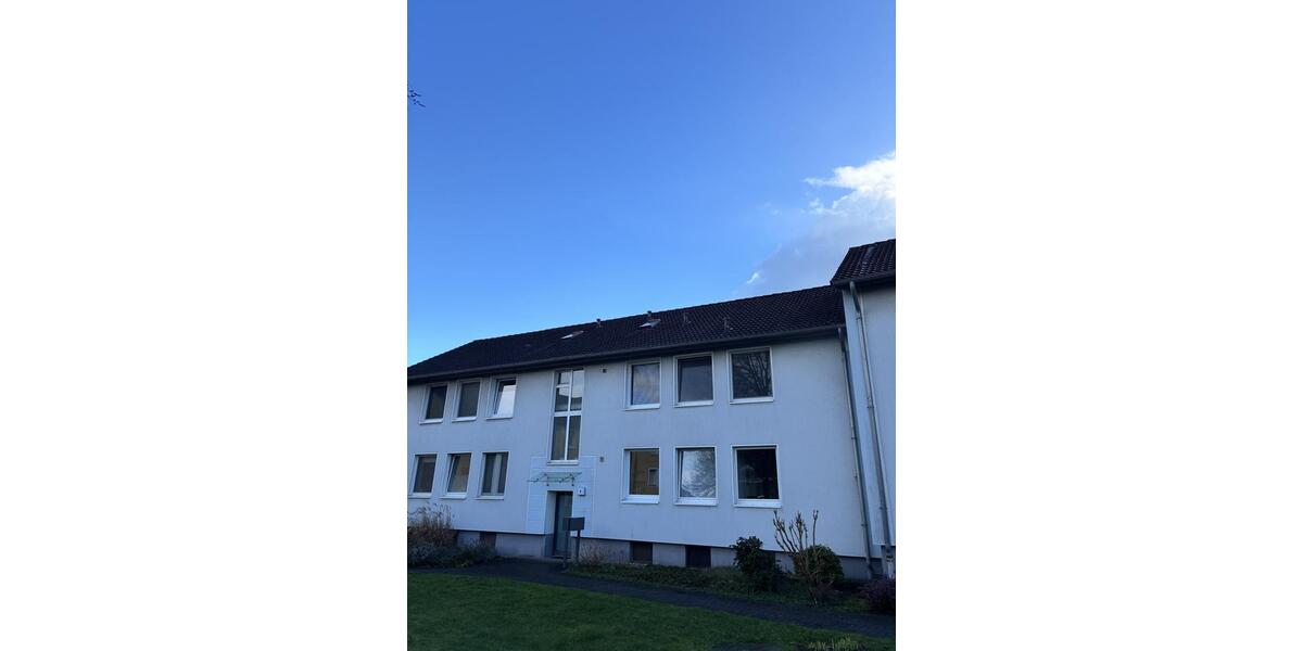 Dachgeschoßwohnung Duisburg Hochheide - 1.5 Zimmer, 29 m&sup2;, 218&euro; | Angebot:25175713