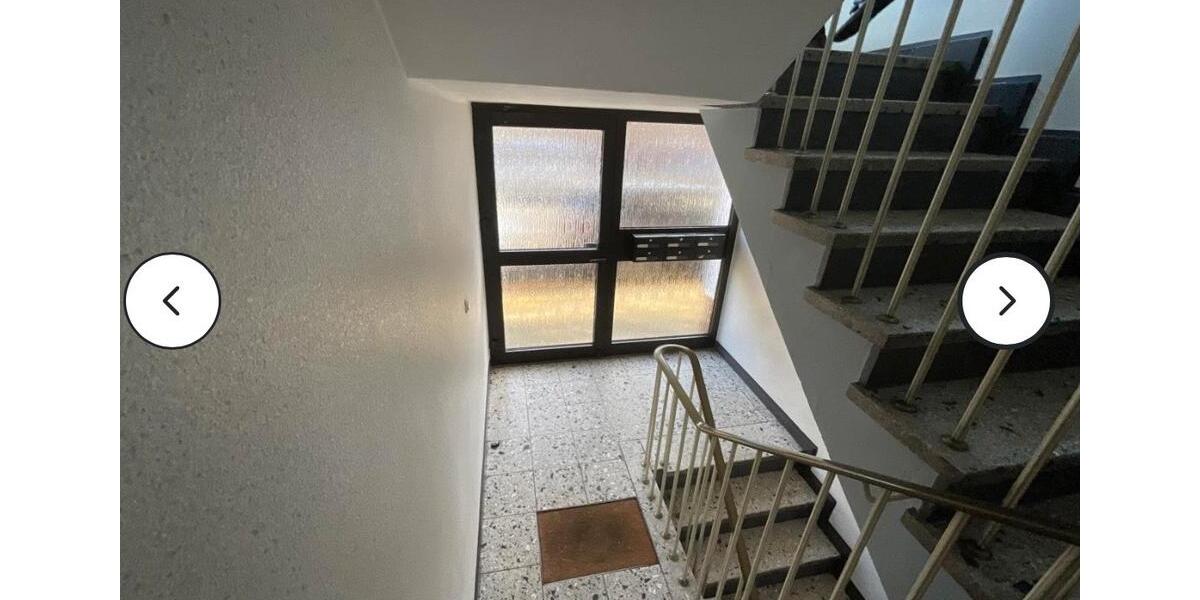 Etagenwohnung Duisburg Mittelmeiderich - 4 Zimmer, 85 m&sup2;, 780&euro; | Angebot:25871362