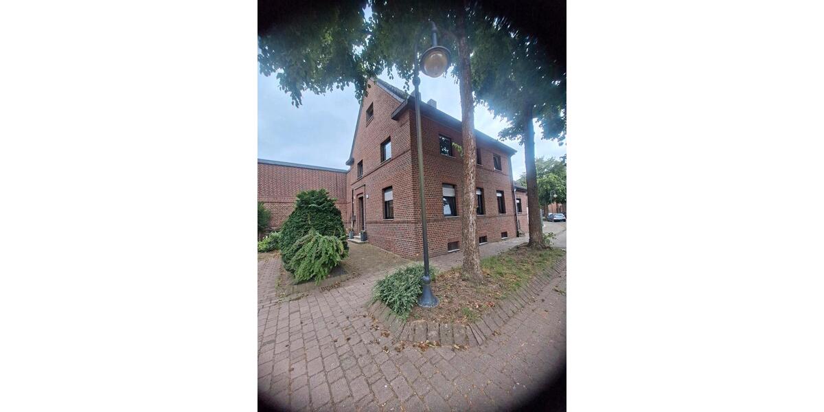Einfamilienhaus Nettetal - 8 Zimmer, 160 m&sup2;, 399.000&euro; | Angebot:27083648