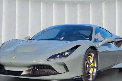 Ferrari F8 Tributo 7.582 km 318.920 &euro; Düsseldorf 40474