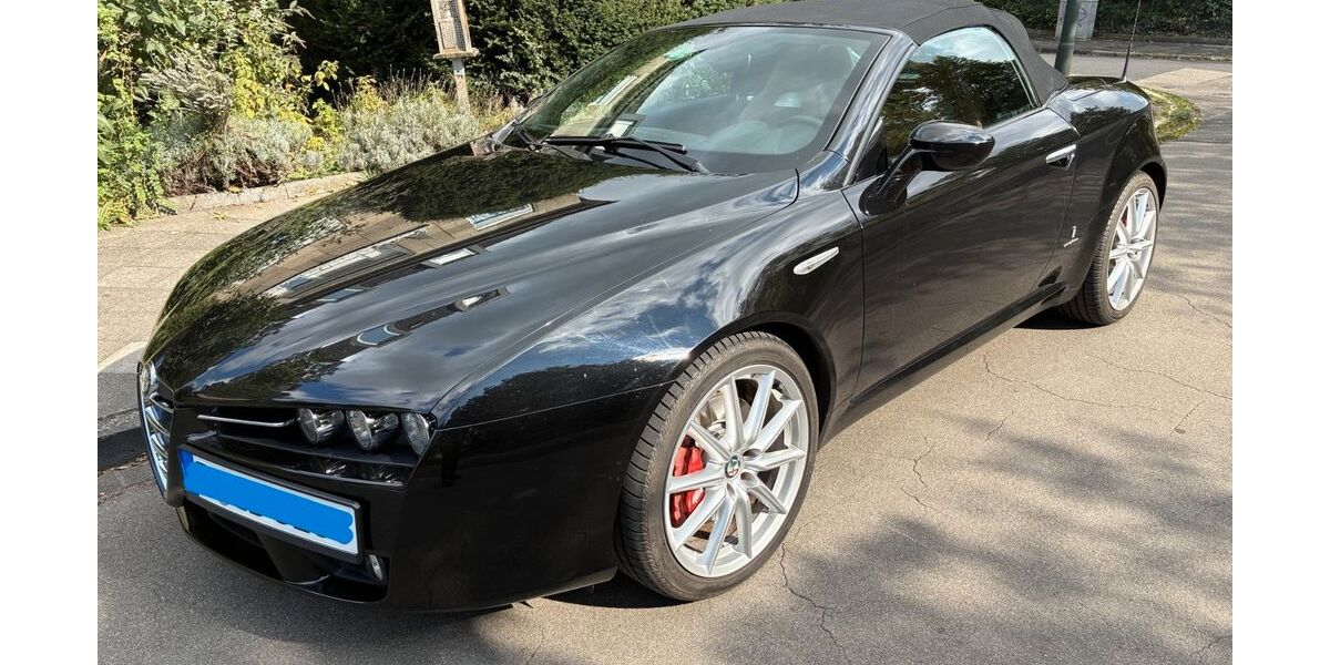 Alfa Romeo Spider 93.057 km 19.990 &euro; Düsseldorf 40213