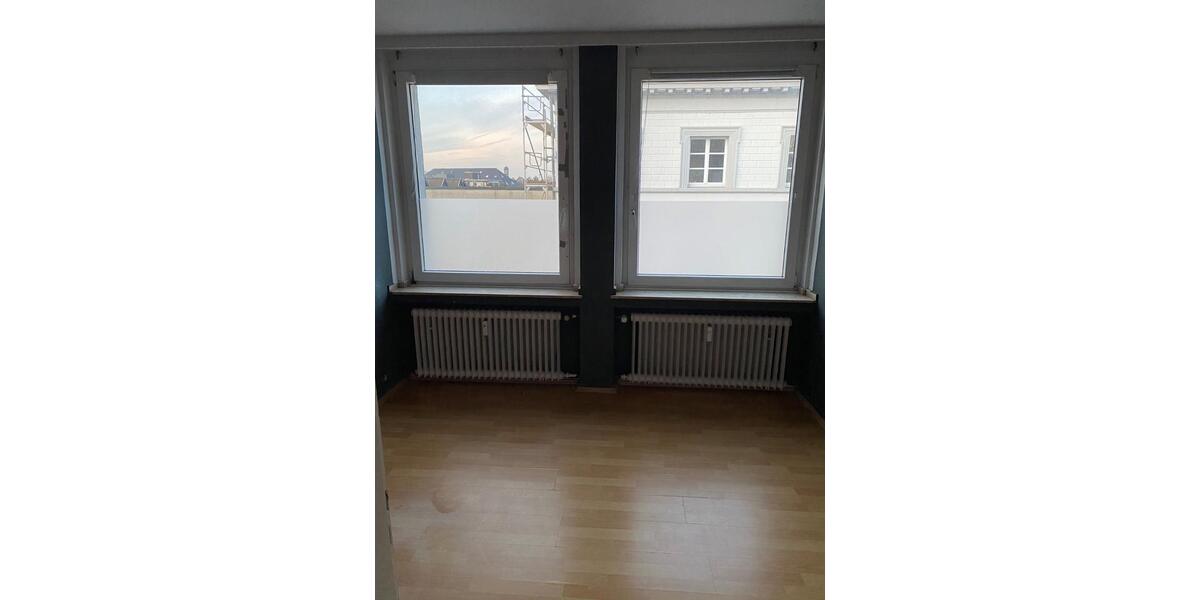 Etagenwohnung Krefeld Gartenstadt - 4 Zimmer, 91 m&sup2;, 820&euro; | Angebot:25720429