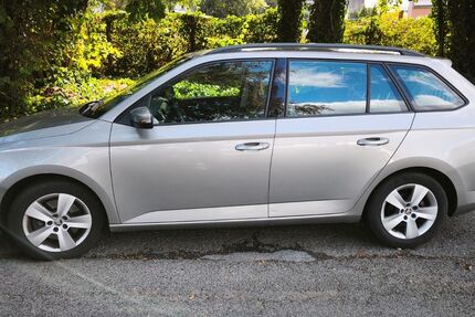 Skoda Fabia 65.000 km 8.500 &euro; Oberhausen 46147