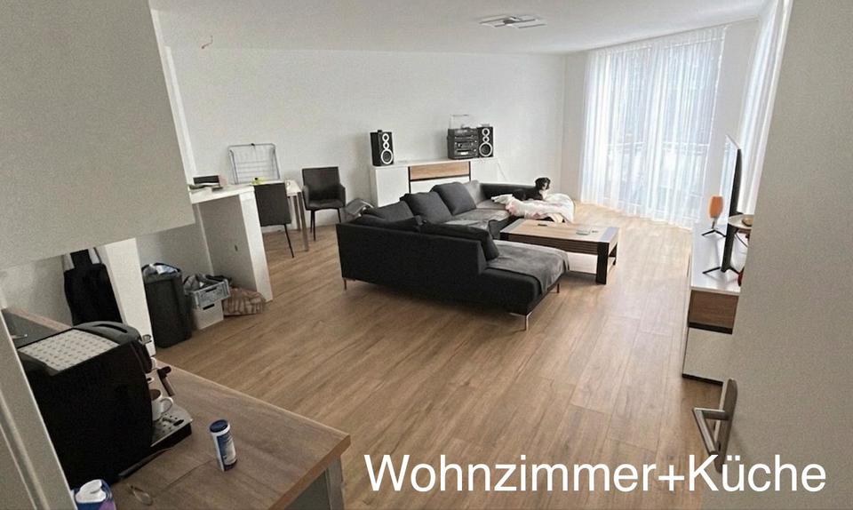 Etagenwohnung Duisburg Mittelmeiderich - 4 Zimmer, 93 m&sup2;, 1.150&euro; | Angebot:25909281