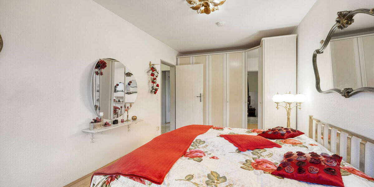Einfamilienhaus Meerbusch-Ilverich Ilverich - 7 Zimmer, 206 m&sup2;, 995.000&euro; | Angebot:26390514