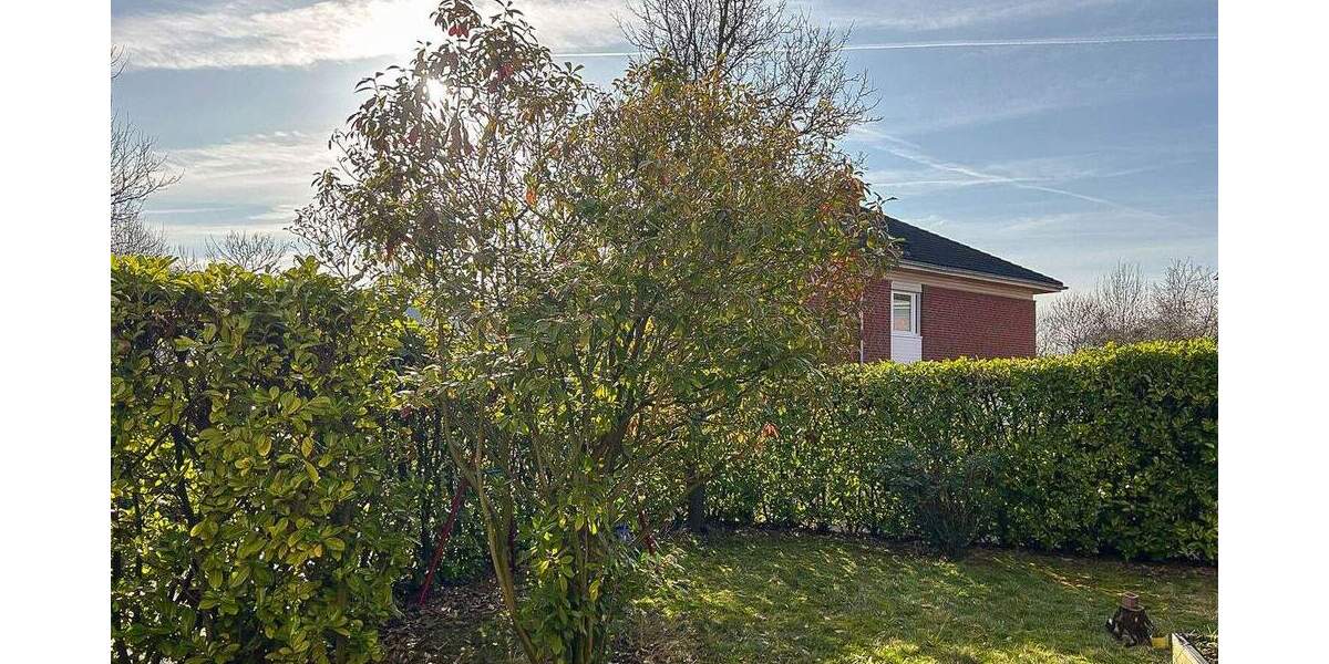 Doppelhaushälfte Düsseldorf Wittlaer - 5 Zimmer, 133 m&sup2;, 2.600&euro; | Angebot:25687680